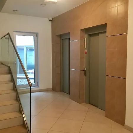 Matilda U Muzea Apartman *